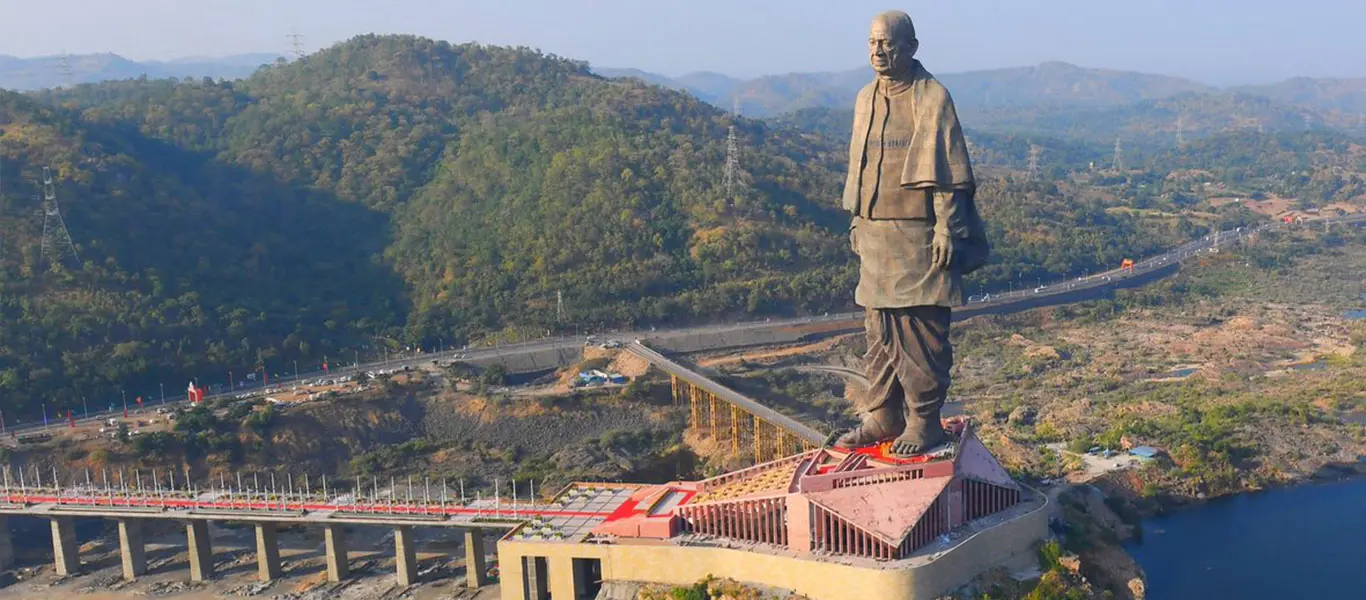 Tallest statue in world; Statue of Unity